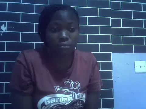 Snapshot of prettydivabloom chatting on 3, 8, 2026 prettydivabloom online show from 3, 8, 2026