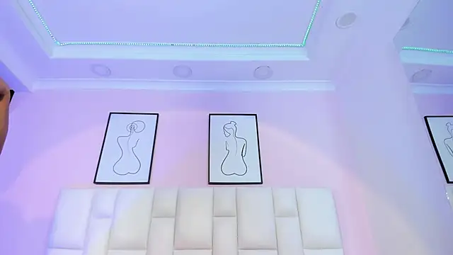 ViolettaQuin online show from 29, 7, 2026