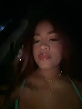 Snapshot of riri_brunnete chatting on 11, 7, 2026 riri brunnete online show from 11, 7, 2026