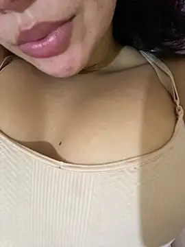 Snapshot of mels011 chatting on 27, 7, 2026 mels011 online show from 27, 7, 2026
