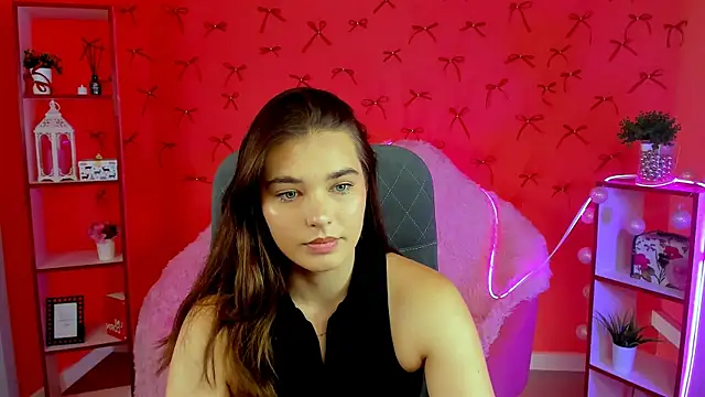 Snapshot of KristinaFairfax chatting on 24, 7, 2026 KristinaFairfax online show from 24, 7, 2026