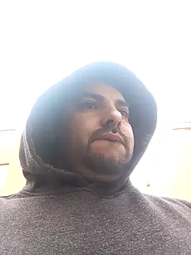 robredoj online show from 4, 10, 2025