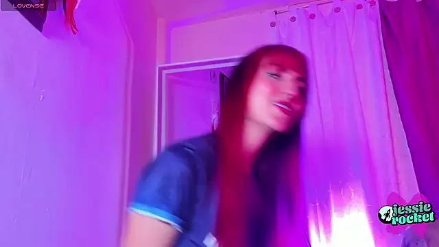 Snapshot of jessierocketx chatting on 12, 10, 2025 jessierocketx online show from 12, 10, 2025