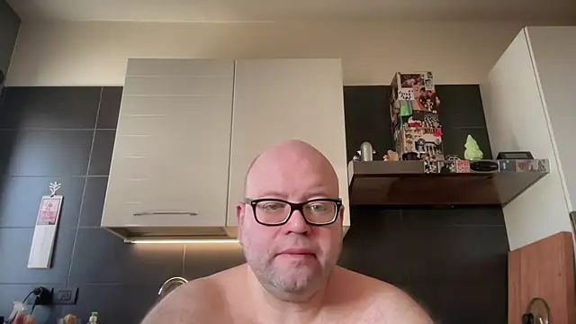 theitalianbear online show from 18, 2, 2026