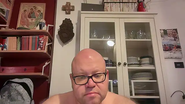 Snapshot of theitalianbear chatting on 24, 5, 2026 theitalianbear online show from 24, 5, 2026