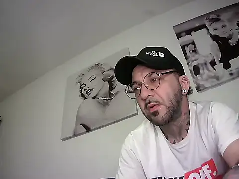MagicStickBoy online show from 14, 4, 2026