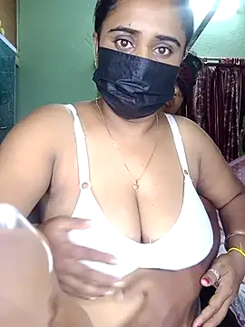 Snapshot of Desi_couple_romance chatting on 30, 7, 2026 Desi couple romance online show from 30, 7, 2026