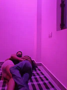 hard couples5 online show from 27, 7, 2026