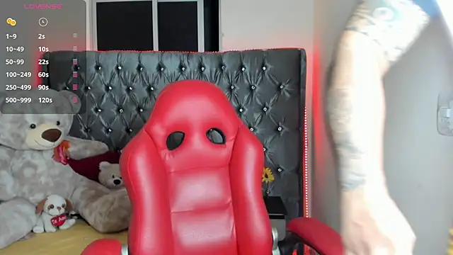 Snapshot of mrloganfuck1 chatting on 8, 7, 2026 mrloganfuck1 online show from 8, 7, 2026