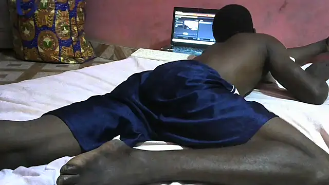 Snapshot of blakkvirus chatting on 3, 10, 2025 blakkvirus online show from 3, 10, 2025