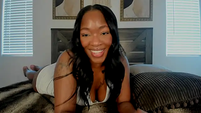 nicolesolace online show from 31, 7, 2026