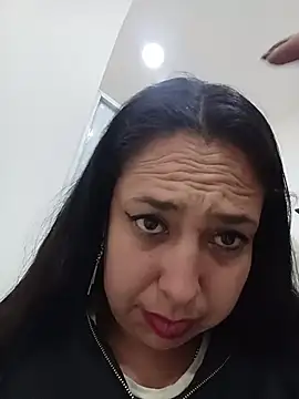 Snapshot of LIZETH_09 chatting on 3, 8, 2026 LIZETH 09 online show from 3, 8, 2026