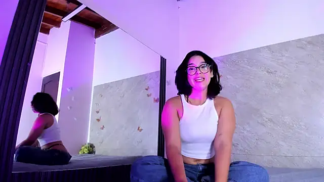 Snapshot of Liz_Gomez chatting on 2, 8, 2026 Liz Gomez online show from 2, 8, 2026