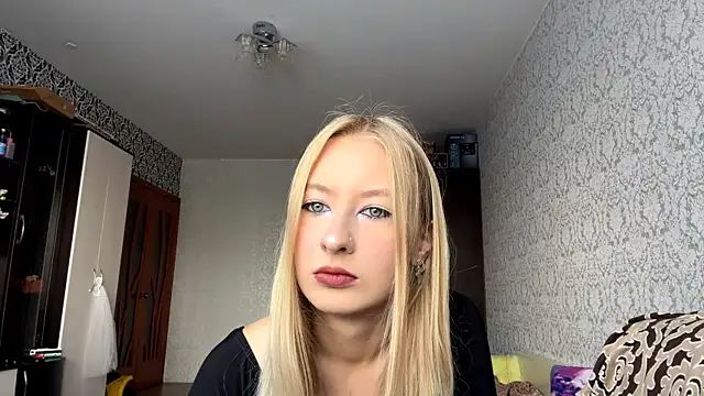 LynneVanbebber online show from 4, 8, 2026
