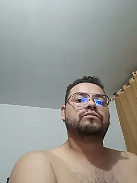 LatinDG online show from 4, 8, 2026