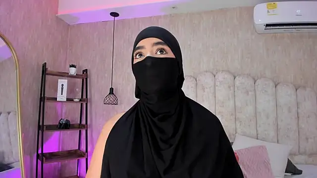 MariamNur  online show from 4, 8, 2026