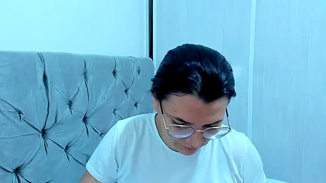 MARILYN GARCIA online show from 25, 1, 2025