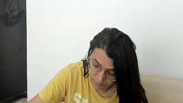 MARILYN GARCIA online show from 27, 2, 2025