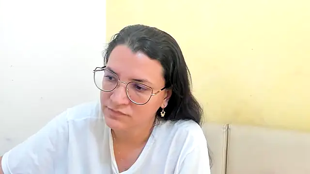 MARILYN GARCIA online show from 11, 4, 2026