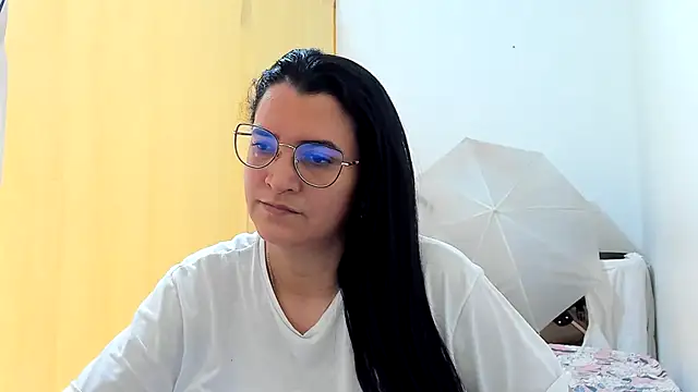 MARILYN GARCIA online show from 25, 5, 2026
