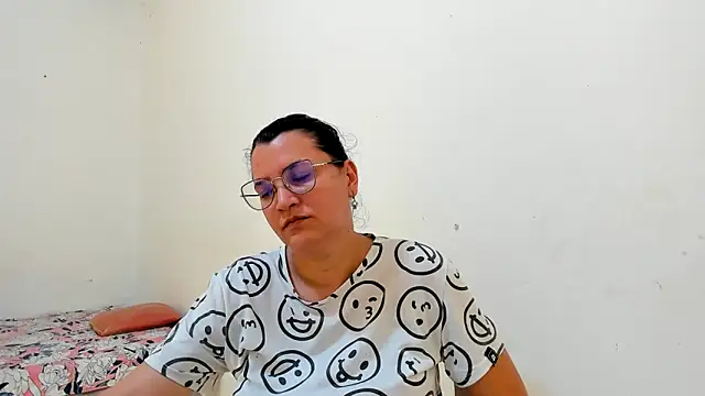 Snapshot of MARILYN_GARCIA chatting on 20, 6, 2026 MARILYN GARCIA online show from 20, 6, 2026