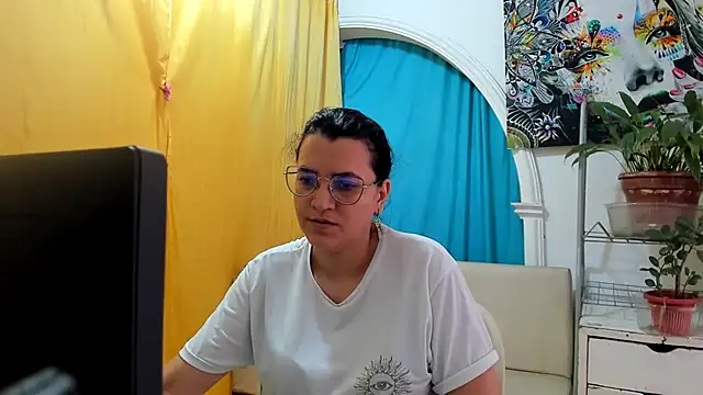 Snapshot of MARILYN_GARCIA chatting on 13, 7, 2026 MARILYN GARCIA online show from 13, 7, 2026