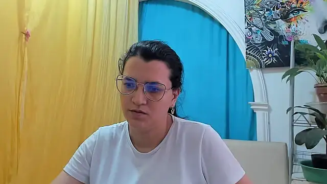 Snapshot of MARILYN_GARCIA chatting on 15, 7, 2026 MARILYN GARCIA online show from 15, 7, 2026