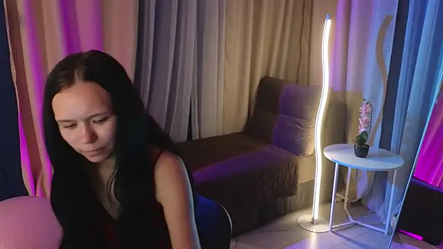 kira bliss online show from 7, 8, 2026