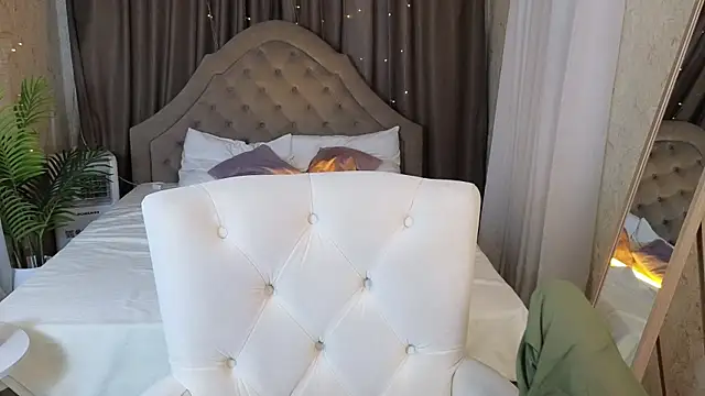 kira bliss online show from 8, 8, 2026