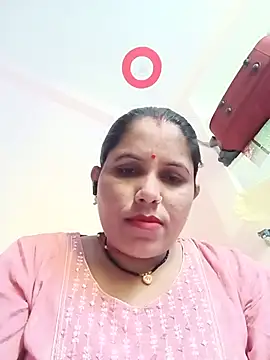 Snapshot of sexy_kavya143 chatting on 8, 8, 2026 sexy kavya143 online show from 8, 8, 2026