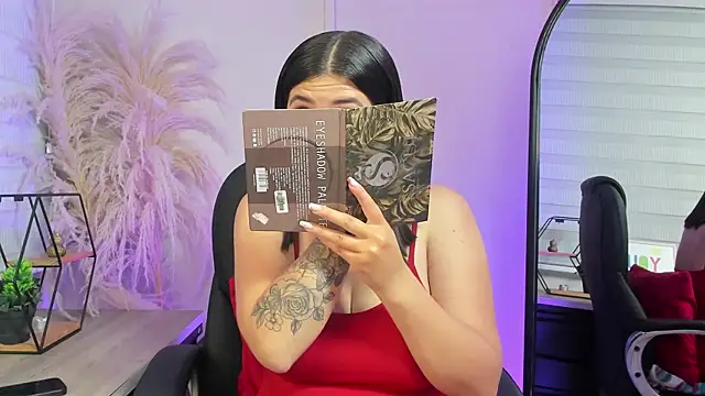 leya  26 online show from 8, 8, 2026