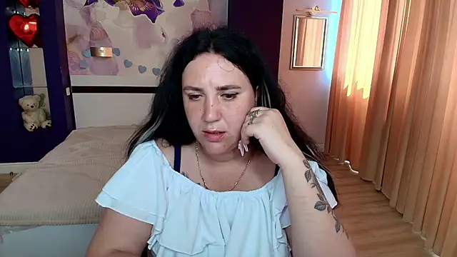 ScarletMists online show from 6, 8, 2026