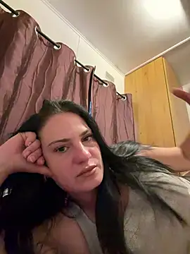 Snapshot of velvetluna92 chatting on 7, 8, 2026 velvetluna92 online show from 7, 8, 2026