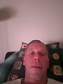 slaveboy2016xh online show from 17, 12, 2024