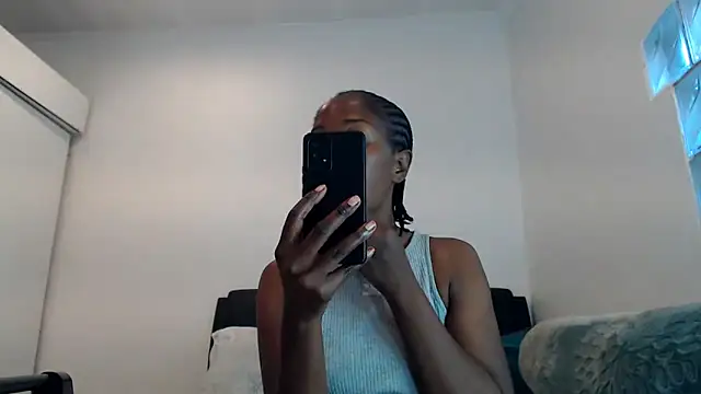 Snapshot of leanna23 chatting on 6, 6, 2026 leanna23 online show from 6, 6, 2026