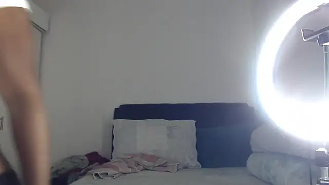 Snapshot of leanna23 chatting on 17, 7, 2026 leanna23 online show from 17, 7, 2026