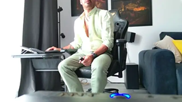 Snapshot of ChrisKox chatting on 30, 6, 2026 ChrisKox online show from 30, 6, 2026