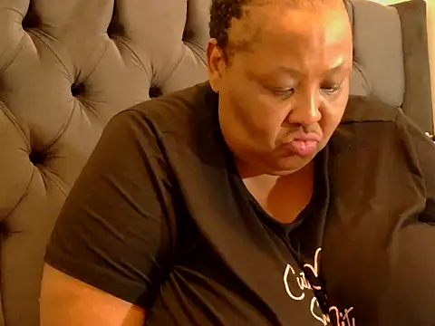 nancy111 online show from 27, 10, 2025