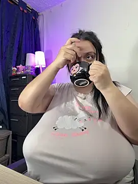 aliceayres797 online show from 1, 3, 2025