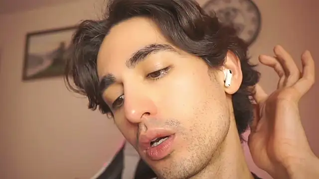 AlanDeNavarre online show from 19, 2, 2025