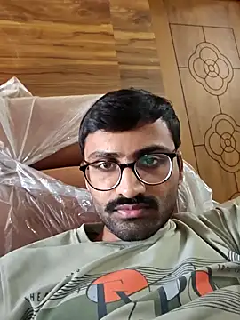 Snapshot of krishna8035 chatting on 16, 1, 2025 krishna8035 online show from 16, 1, 2025