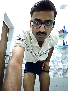 Snapshot of krishna8035 chatting on 3, 11, 2025 krishna8035 online show from 3, 11, 2025