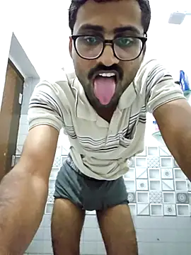 Snapshot of krishna8035 chatting on 30, 11, 2025 krishna8035 online show from 30, 11, 2025