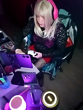 JulietteMaitresse online show from 19, 4, 2026