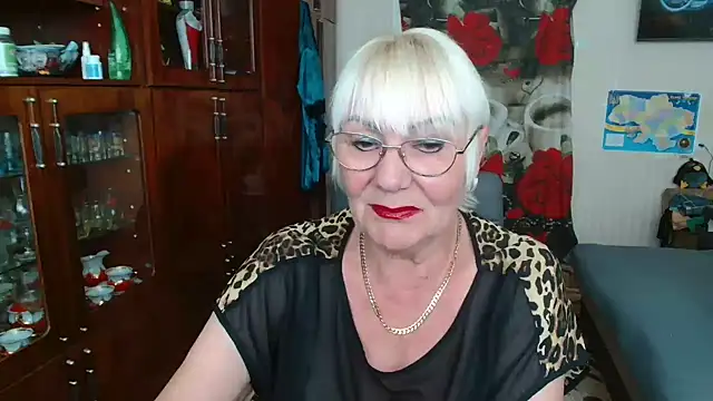 Snapshot of JenaCheim chatting on 19, 6, 2026 JenaCheim online show from 19, 6, 2026