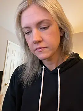 Kay Cakes online show from 25, 2, 2026