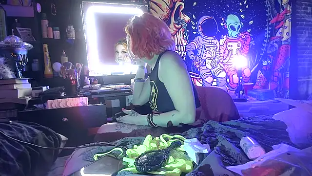 Snapshot of TEXASMARYYYJANE chatting on 10, 9, 2025 TEXASMARYYYJANE online show from 10, 9, 2025