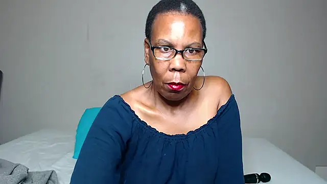 Snapshot of SuperNova40 chatting on 3, 1, 2025 SuperNova40 online show from 3, 1, 2025