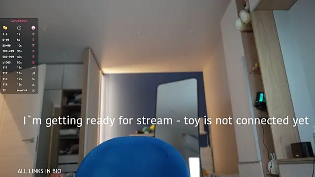 LAUREL HAZEL online show from 15, 2, 2025