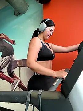 Snapshot of Carolina_Novoa chatting on 11, 10, 2025 Carolina Novoa online show from 11, 10, 2025